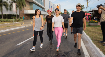 Avenida Independência vira grande rua de lazer aos domingos